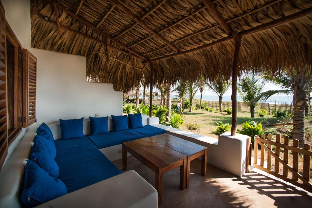 Paredon Surf House Hotel El Paredón Buena Vista Eksteriør billede