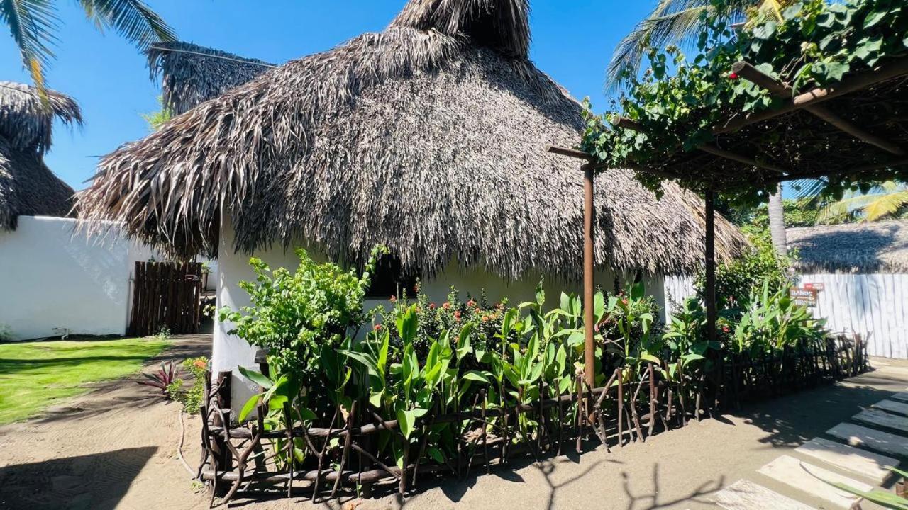 Paredon Surf House Hotel El Paredón Buena Vista Eksteriør billede
